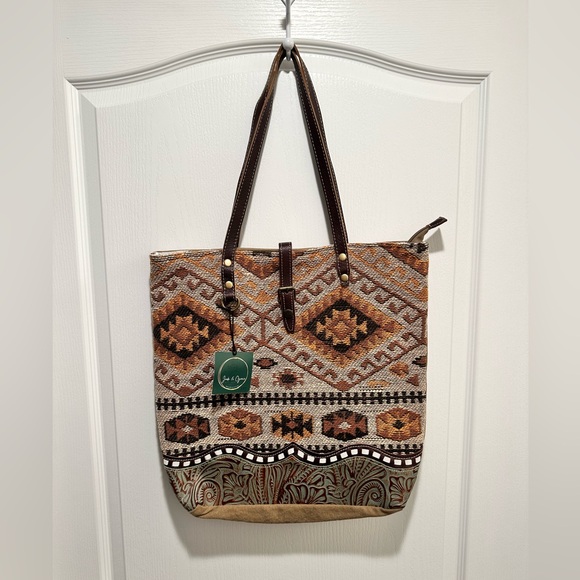 Myra Bag Tote Canvas and Leather Shoulder Strap Zipped Bag - NWT - Picture 16 of 16